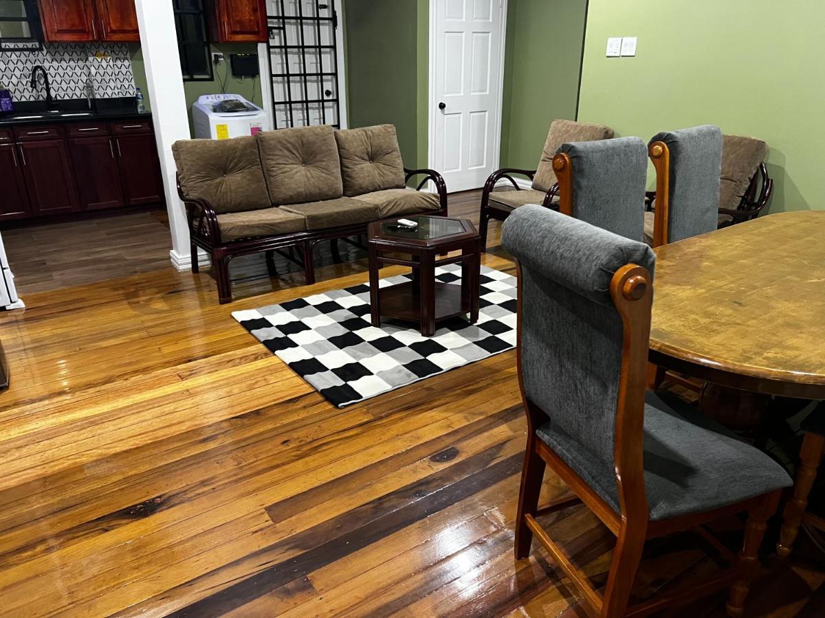 Hollywood Guesthouse Georgetown Luaran gambar