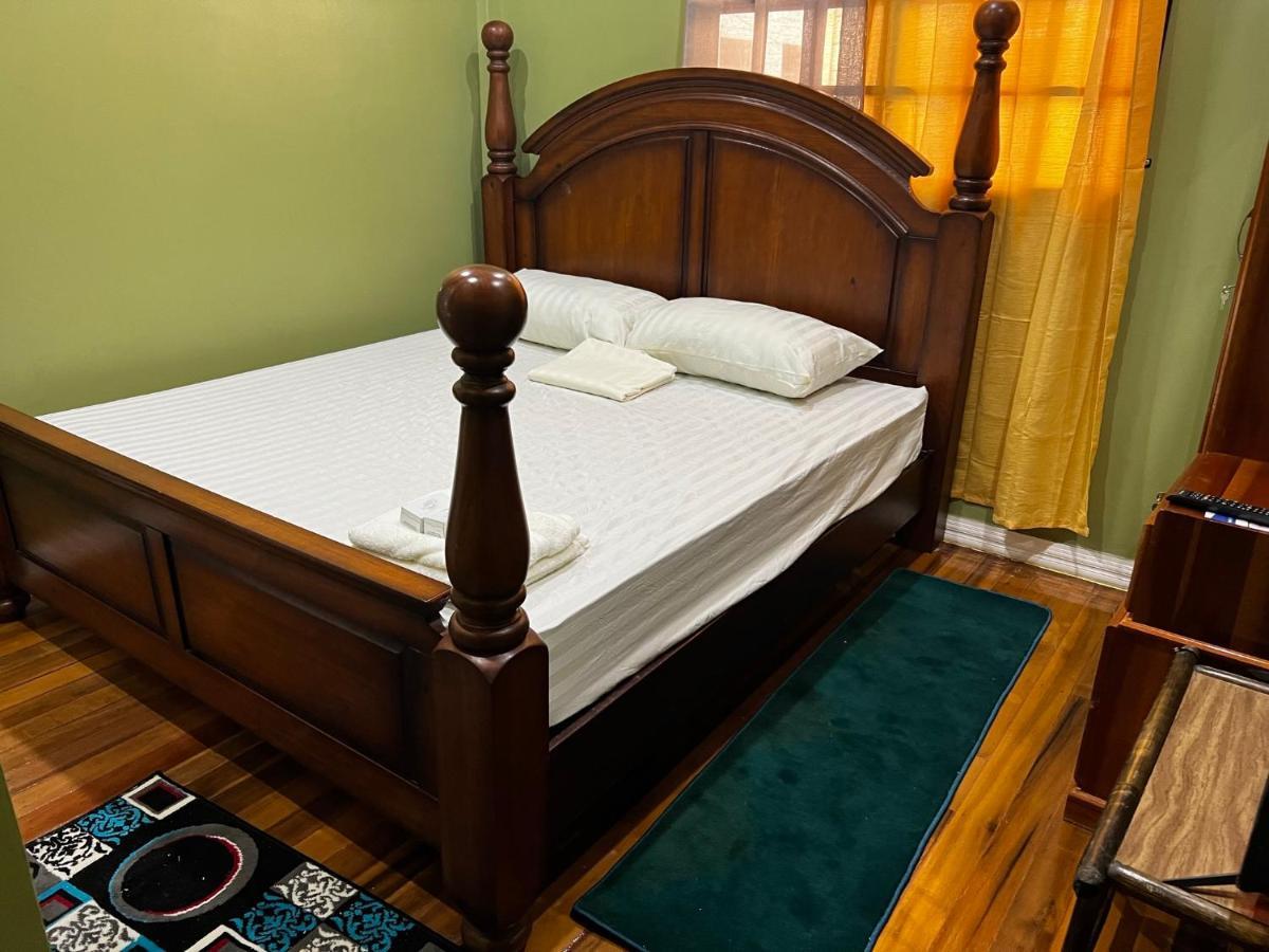 Hollywood Guesthouse Georgetown Luaran gambar